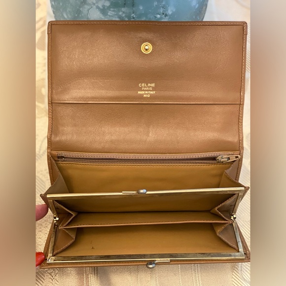 Celine vintage Triomphe wallet - Picture 6 of 8